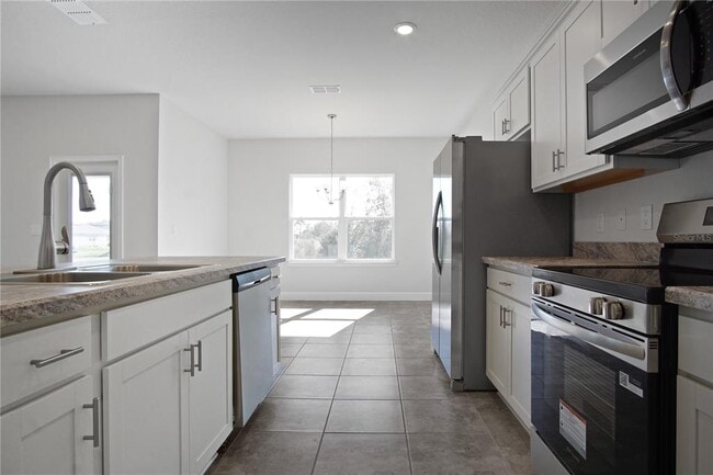 Building Photo - 1501 Leamington Ln