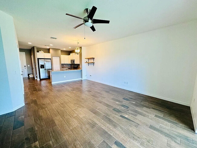 Building Photo - 1198 Paisley Ct