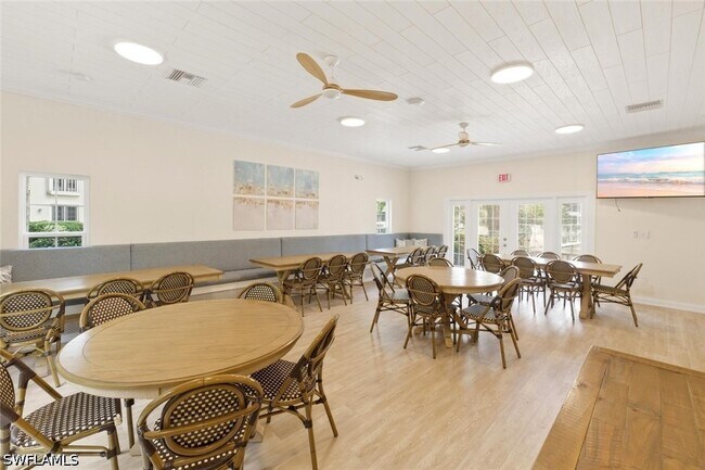 Building Photo - 110 Siena Way