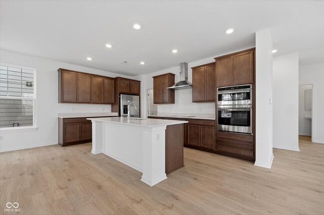 Building Photo - 15946 Meadow Frost Ct