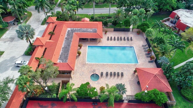 Building Photo - 8099 Severn Dr