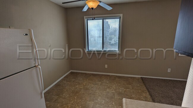 Building Photo - 1238 O Ave Pl NE