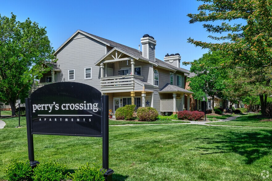 Perrys Crossing Apartment Homes 1000 Valley Bluff Dr Perrysburg OH