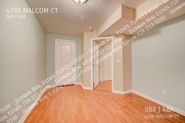 Building Photo - 4790 Malcom Ct