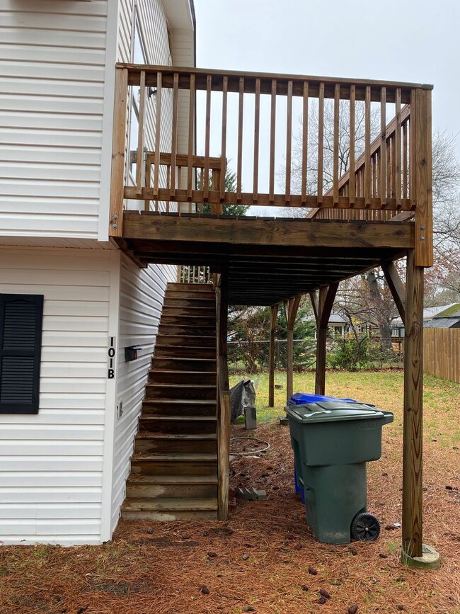 Building Photo - Cute 1-bedroom apartment in Carrboro