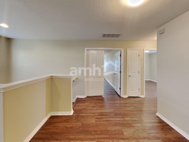 Building Photo - 17525 Sandgate Ct