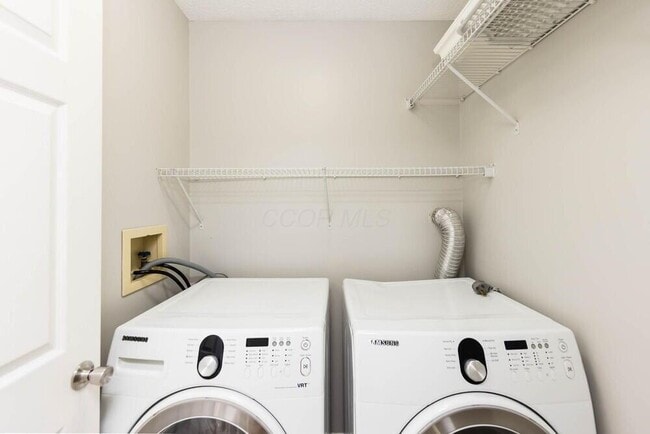 Building Photo - 2439 Sutter Pkwy