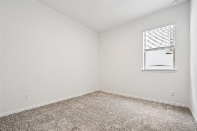 Building Photo - 4521 Lucabella Ln