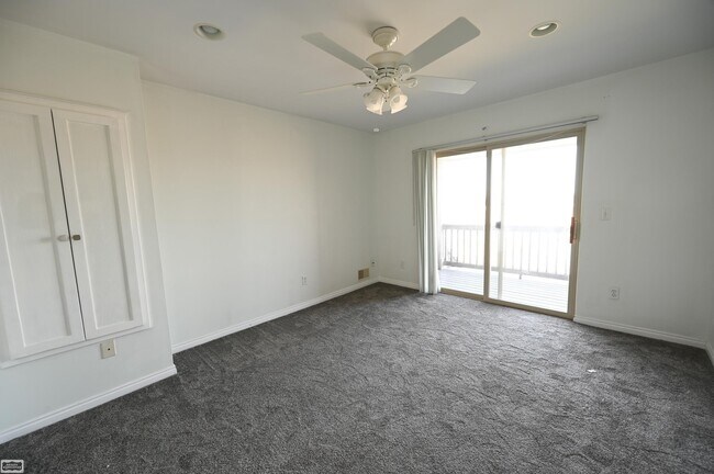 Building Photo - 28777 Berwick Ct