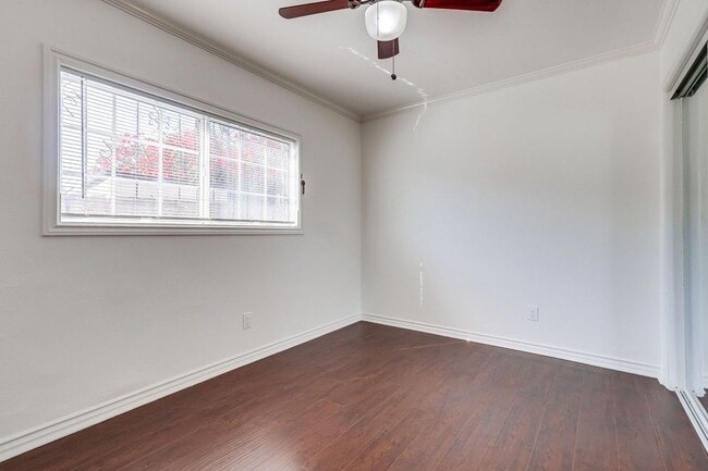 Building Photo - 4445 Marine