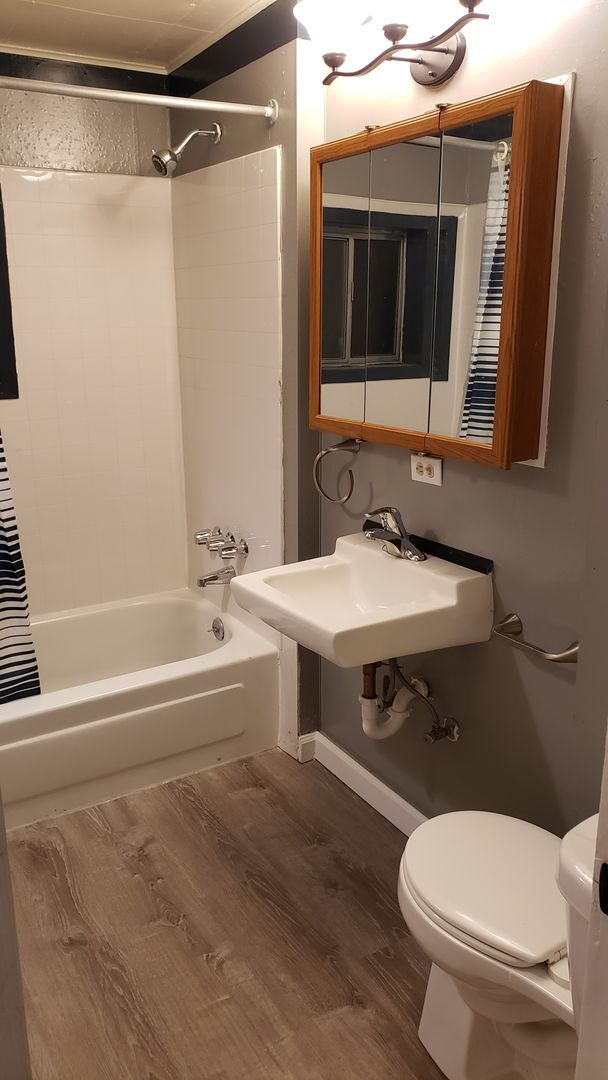 Building Photo - Charming Single Family Home In McKinleyville