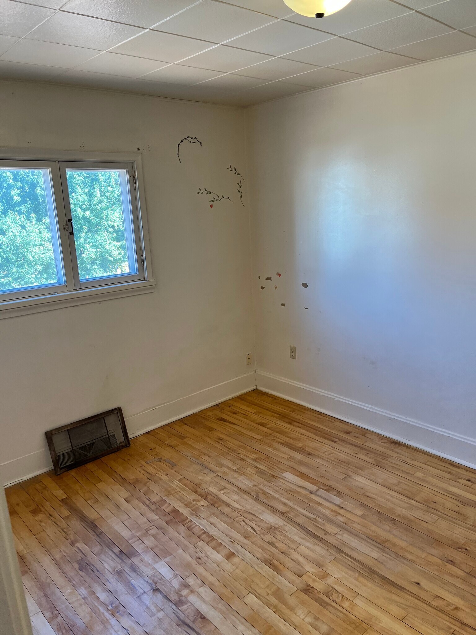 Bedroom 1 - 801 N 3rd St