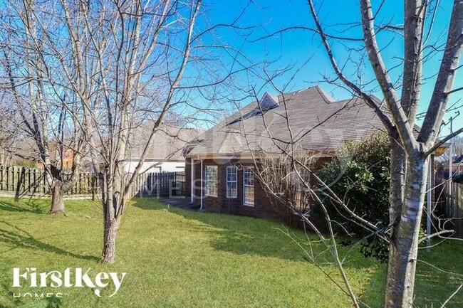 Building Photo - 969 Nesting Wood Cir W