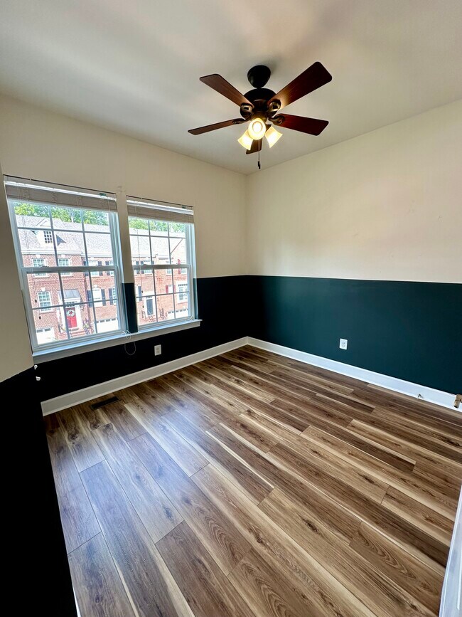 Building Photo - 20284 Center Brook Square