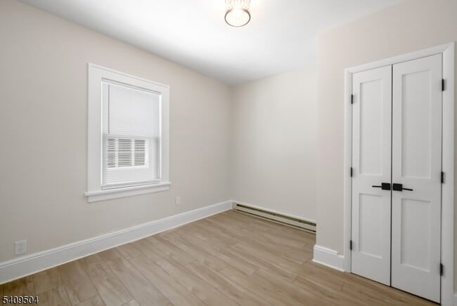 Building Photo - 36 Cortlandt Pl