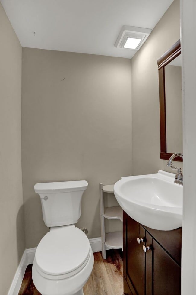 Building Photo - Charming Home with Modern Upgrades and Out...