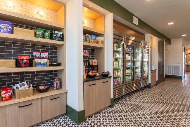 Clubhouse Market - Ellison Mallard Creek