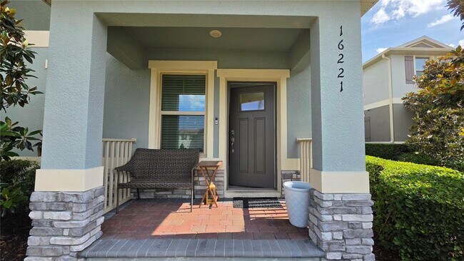 Building Photo - 16221 Admirals Cove Ln