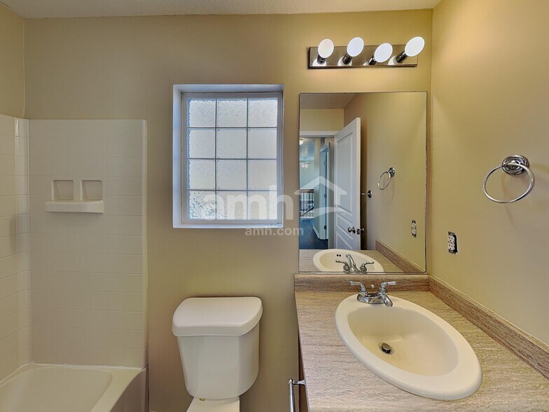 Building Photo - 18763 E 51st Ave