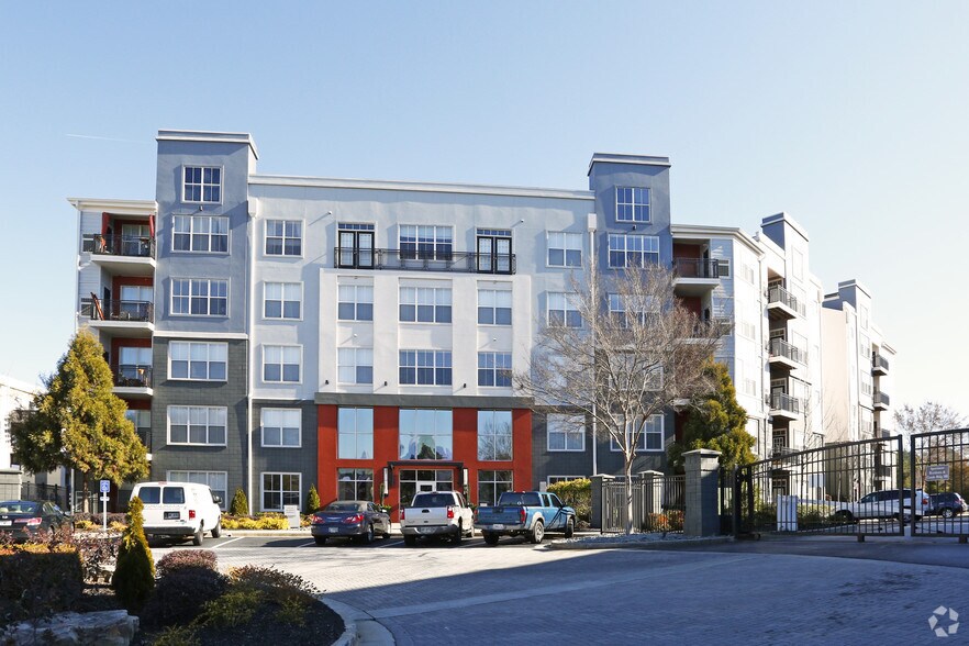 Block Lofts Apartments - Block Lofts