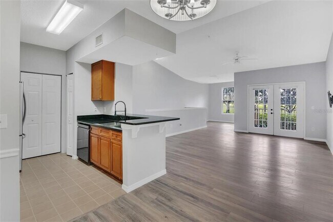 Building Photo - 14226 Fredricksburg Dr