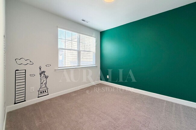 Building Photo - 1306 Farm Pond Trail