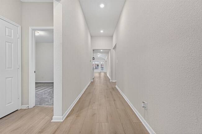 Building Photo - 3803 Cimarron Gap Ln