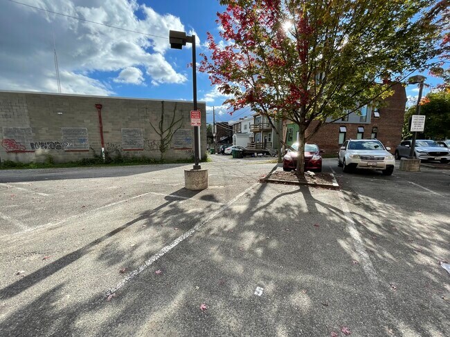 Building Photo - 2318 Herbert Hamlet Aly