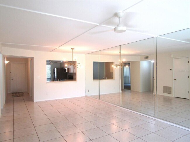 Building Photo - 2973 Taywood Meadows