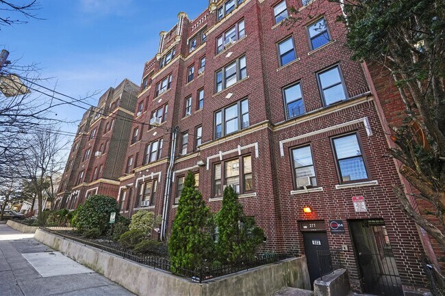 Primary Photo - 277 Harrison Ave