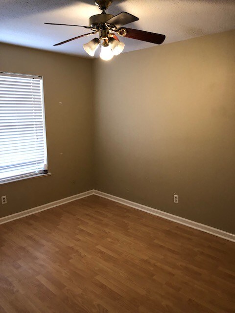 Building Photo - 309 Hickerson Ave