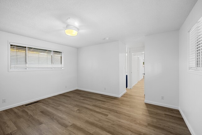 Building Photo - 2918 El Dorado Dr