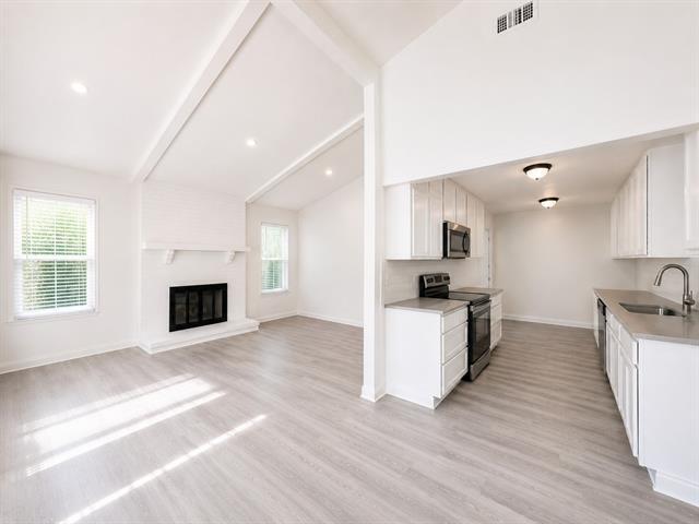 Building Photo - 2906 Peppertree Pl