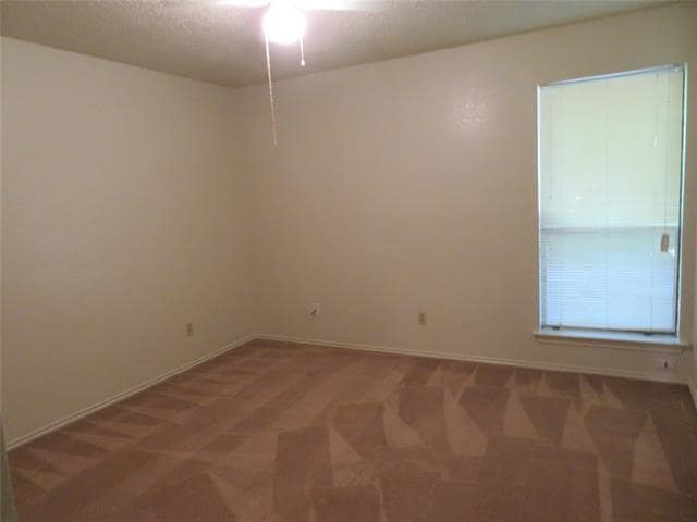 Building Photo - 1903 Spindletop Dr