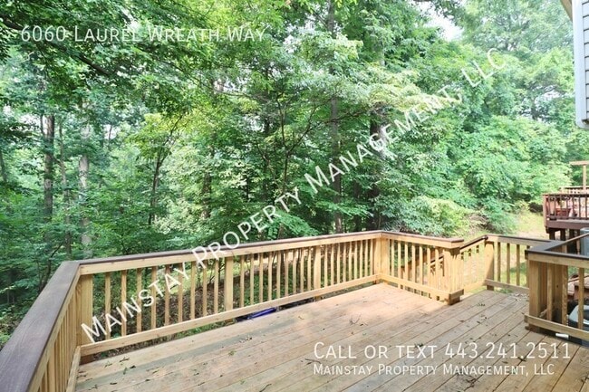 Building Photo - 6060 Laurel Wreath Way