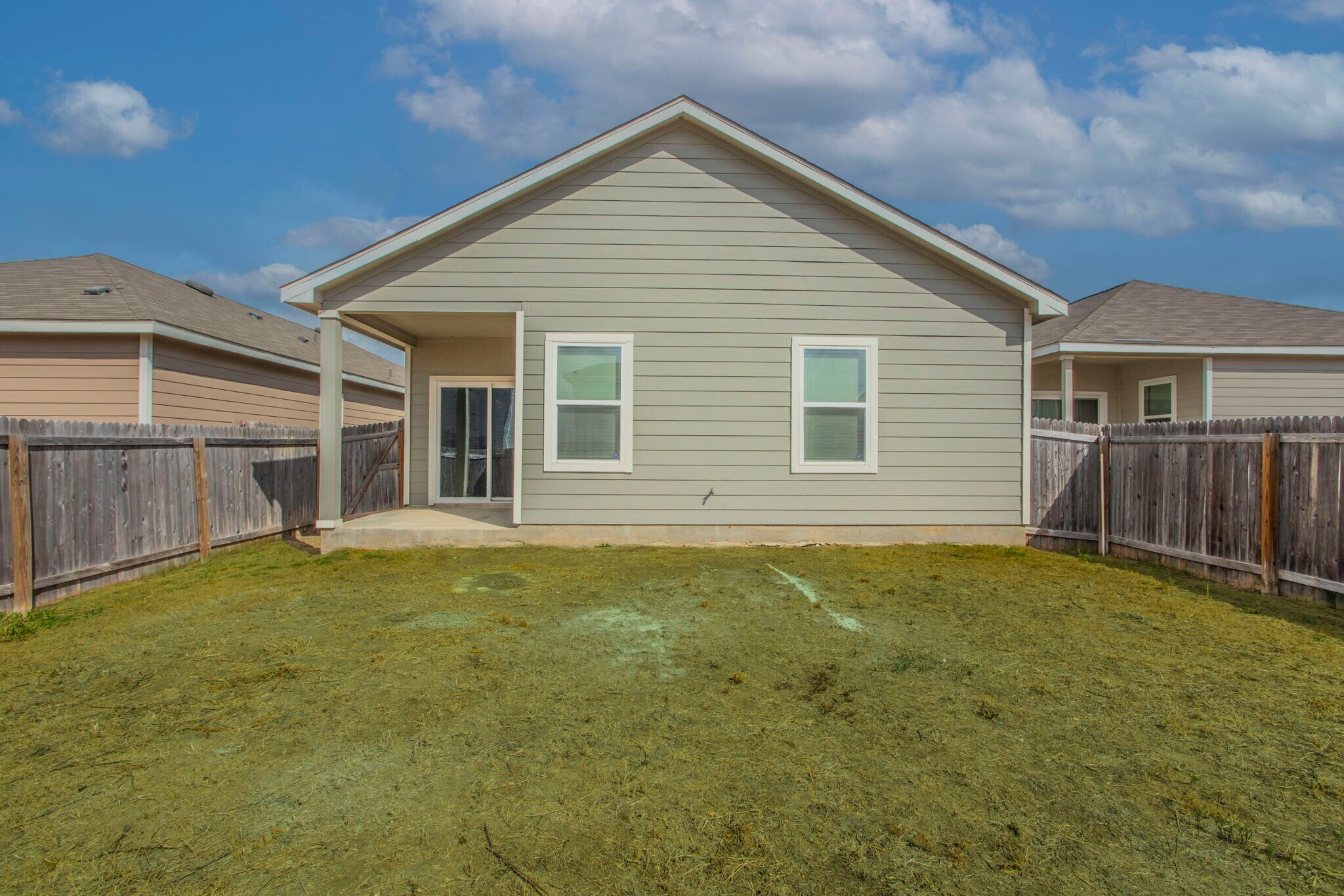 Building Photo - 12614 Galatea