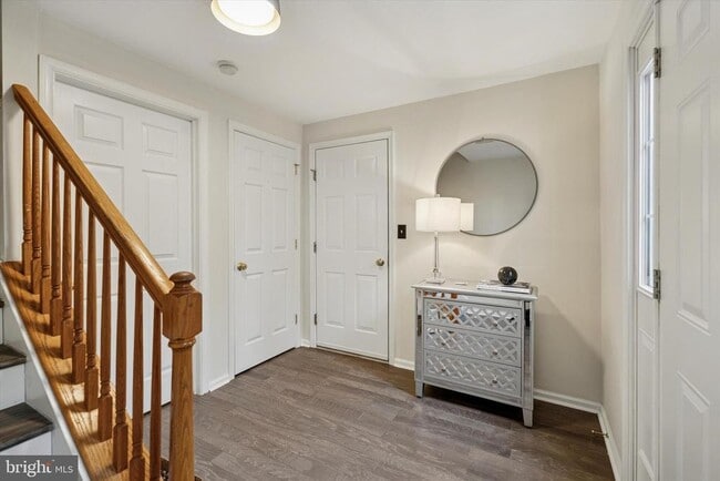 Building Photo - 1031 Balley Dr