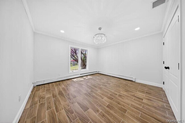 Building Photo - 84 Cornflower Rd