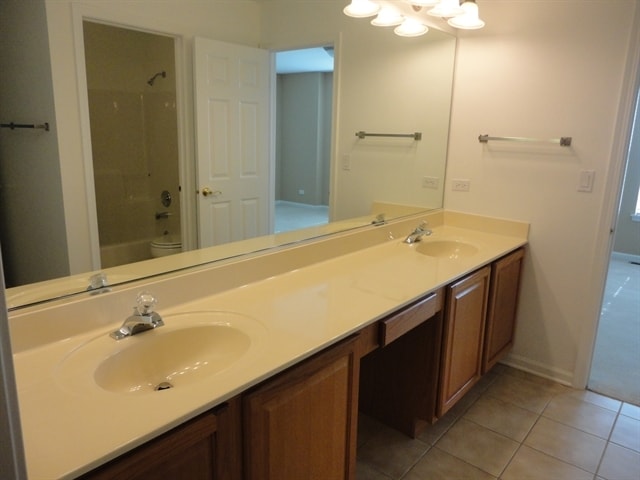 Building Photo - 16438 Fairfield Dr