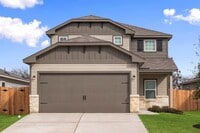 Building Photo - 201 Paradise Cyn Dr