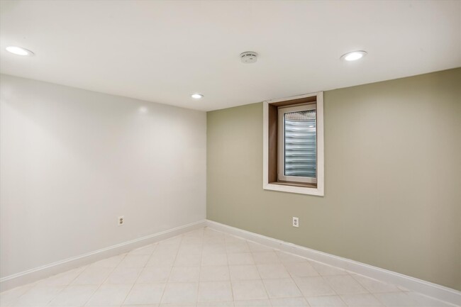 Bedroom #3 - 14 Mount Olivet Blvd