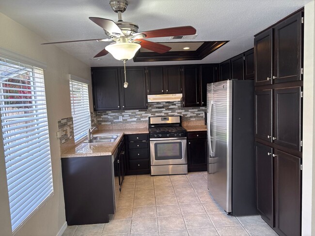 Building Photo - Rancho Del Oro, Single Family Home