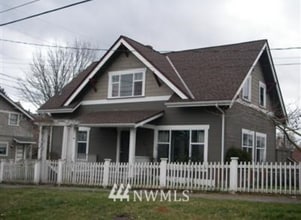 Building Photo - 1118 N 8th St