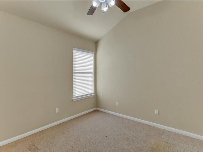 Building Photo - 3513 Dry Brook Crossing