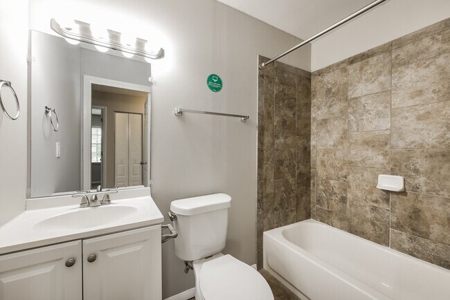 Building Photo - 2386 Vestridge St