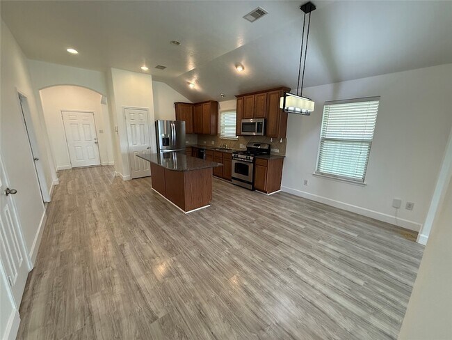 Building Photo - 12650 Redbud Villa Lane