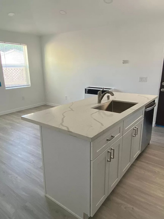 Building Photo - NEW CONSTRUCTION 1 BEDROOM ADU WITH LAUNDR...