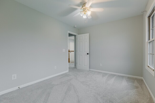 Building Photo - 404 Michigan Ave