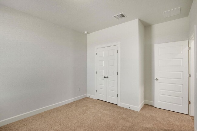 Building Photo - 8417 Yokohama Terrace