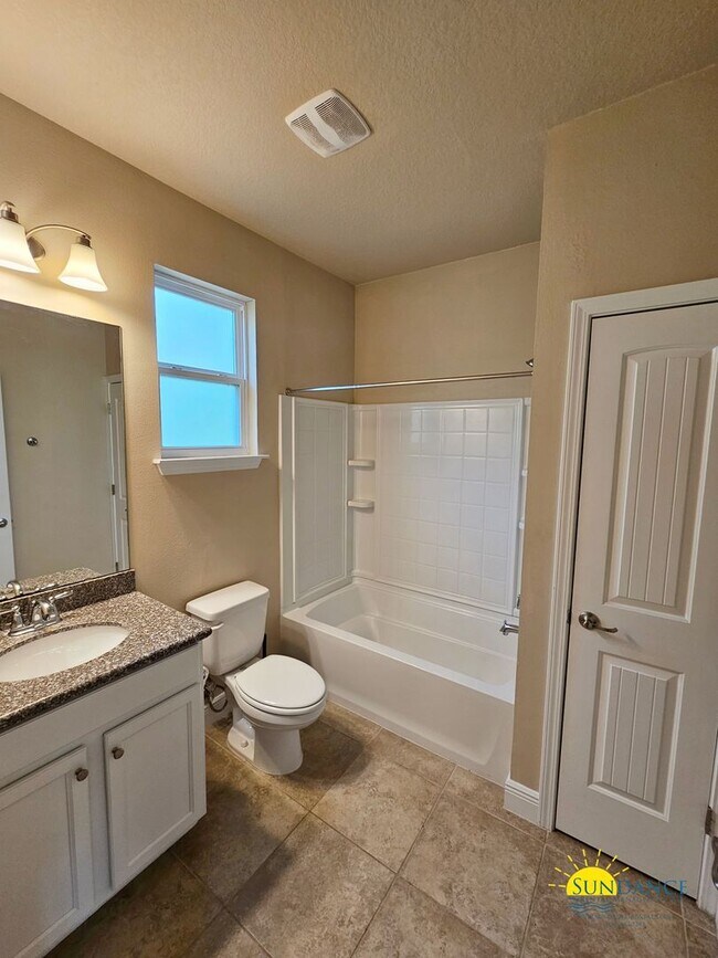 Building Photo - 122 Sandpine Loop